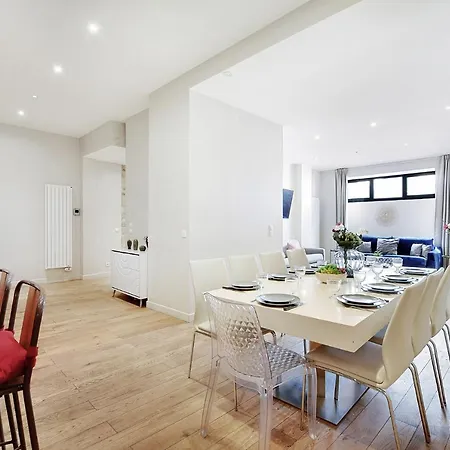 아파트 Magnifique Loft Atelier Parisien 180m2. *