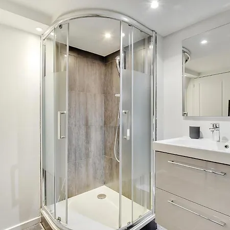 아파트 Magnifique Loft Atelier Parisien 180m2. 파리