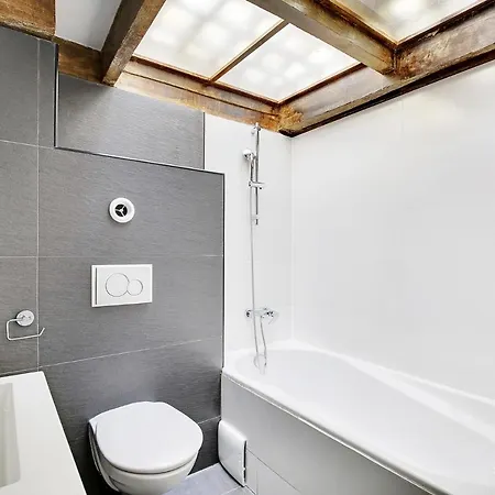 아파트 Magnifique Loft Atelier Parisien 180m2. 파리